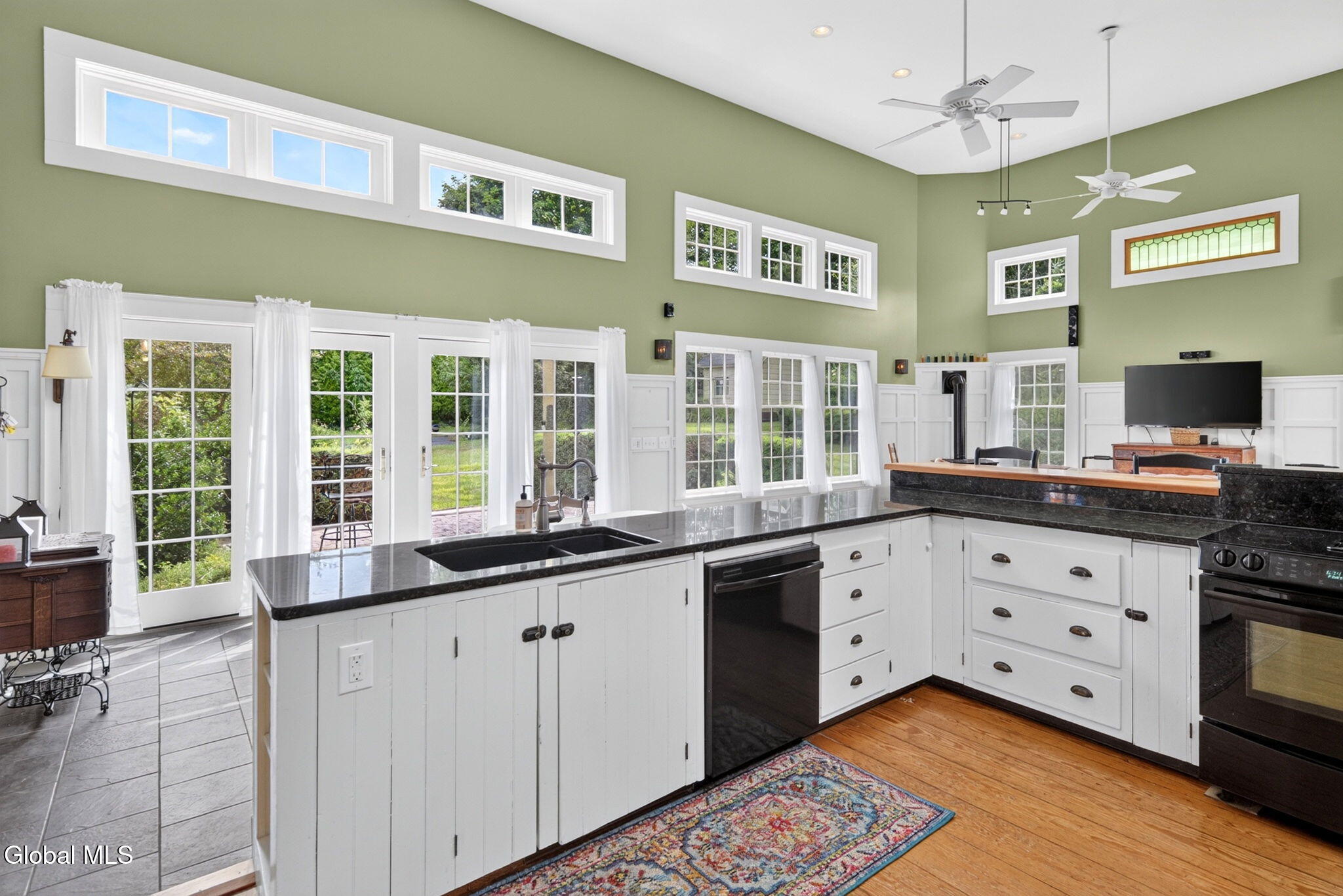 201 Kingsley Road Ballston, NY 12027 - Photo 19 of 66 Granite Counters