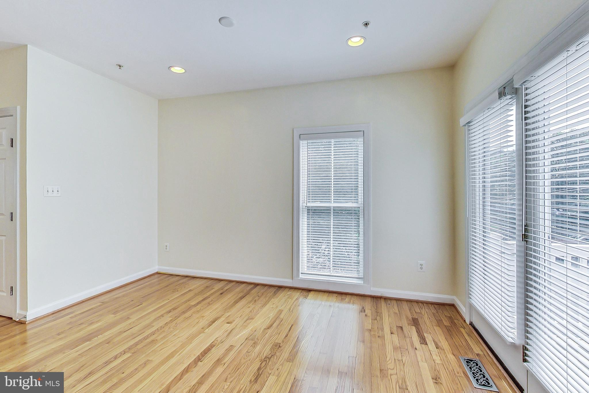 10736 Horde Street Silver Spring, MD 20902 - Photo 11 of 44 Gallery Image 11