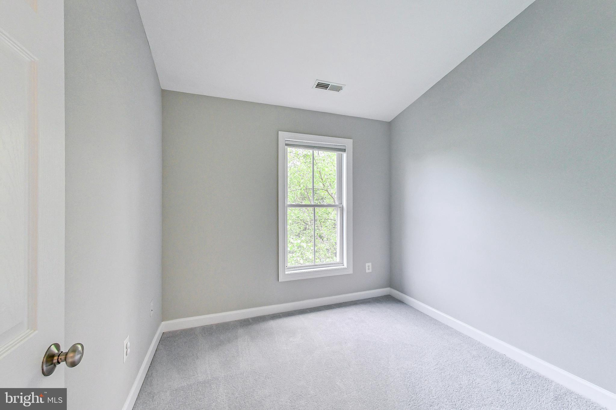 10736 Horde Street Silver Spring, MD 20902 - Photo 32 of 44 Gallery Image 32