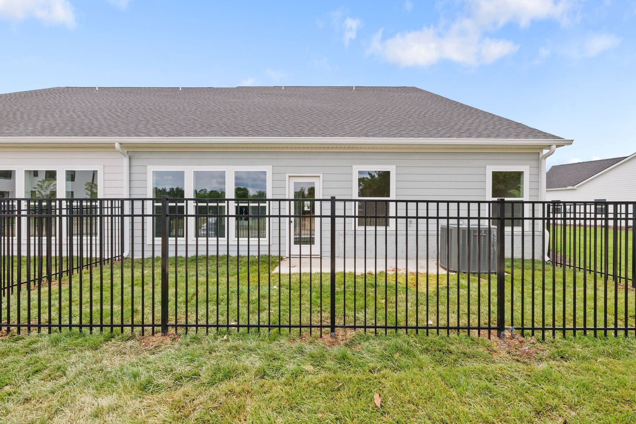 2039 Grace Johns Circle Murfreesboro, TN 37128 - Photo 30 of 33