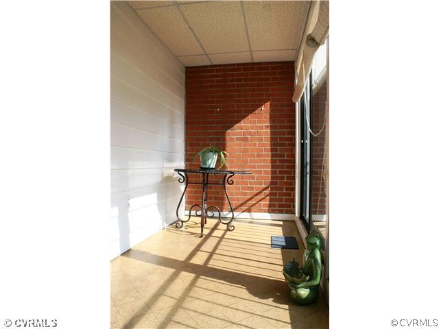 9 Waterfall Road, Unit 9 Henrico, VA 23228 - Photo 4 of 17 Patio/Deck