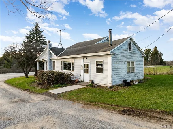 $700,000 | 124 Highway 12, Sangerfield, NY 13480