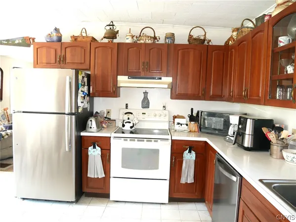 $700,000 | 124 Highway 12, Sangerfield, NY 13480