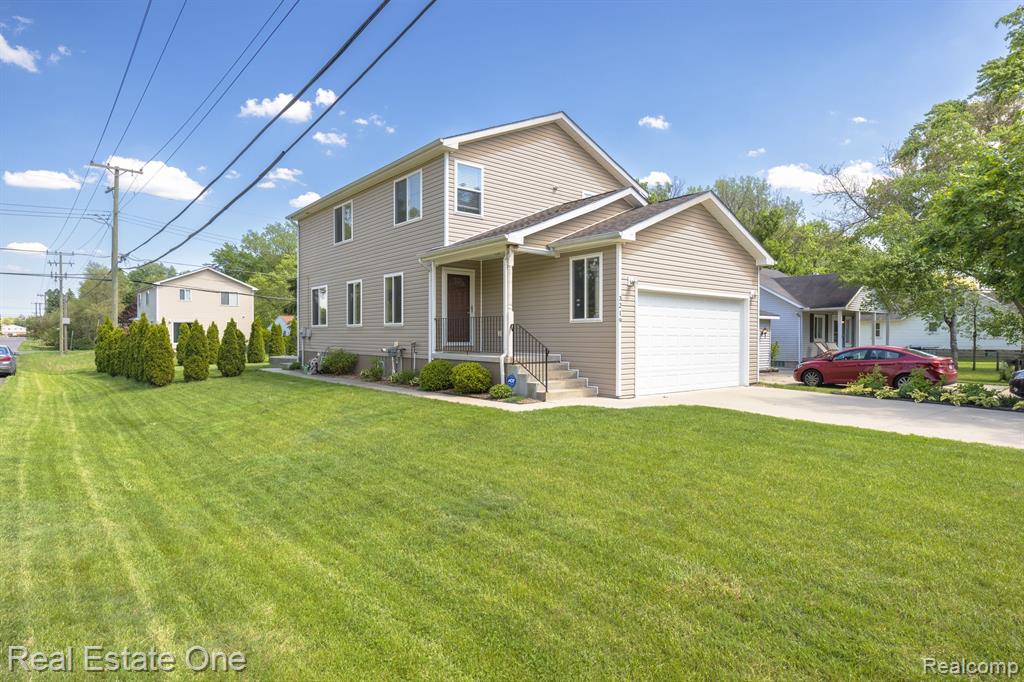 3219 Harrison Avenue Rochester Hills, MI 48307 - Photo 2 of 42