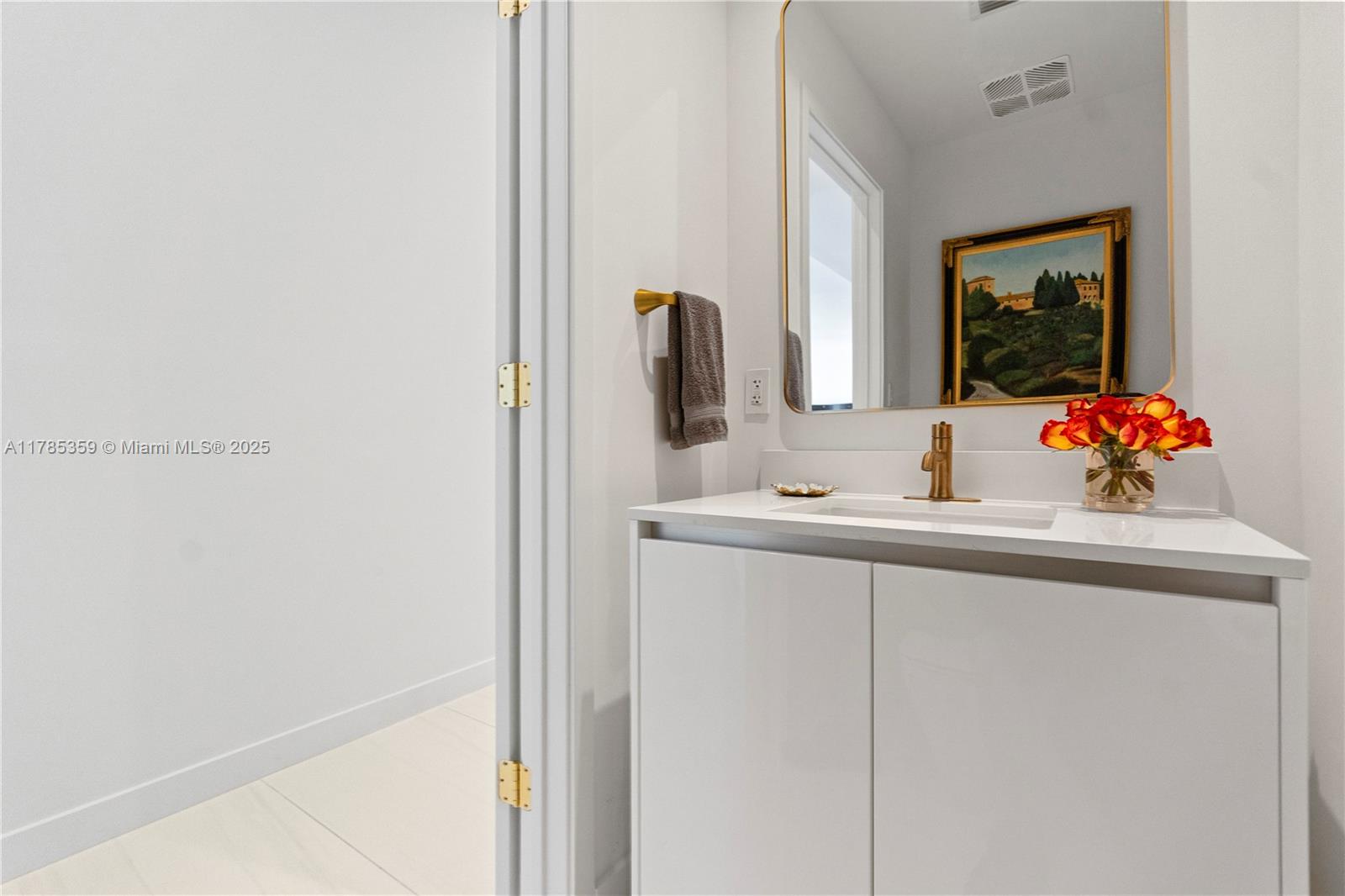 2678 Tigertail Avenue, Unit PH4 Miami, FL 33133 - Photo 36 of 75