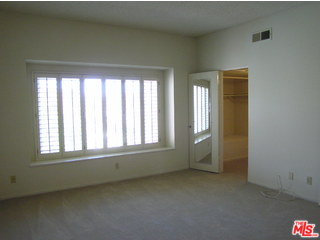 13065 Mindanao Way, Unit 15 Marina del Rey, CA 90292 - Photo 14 of 26