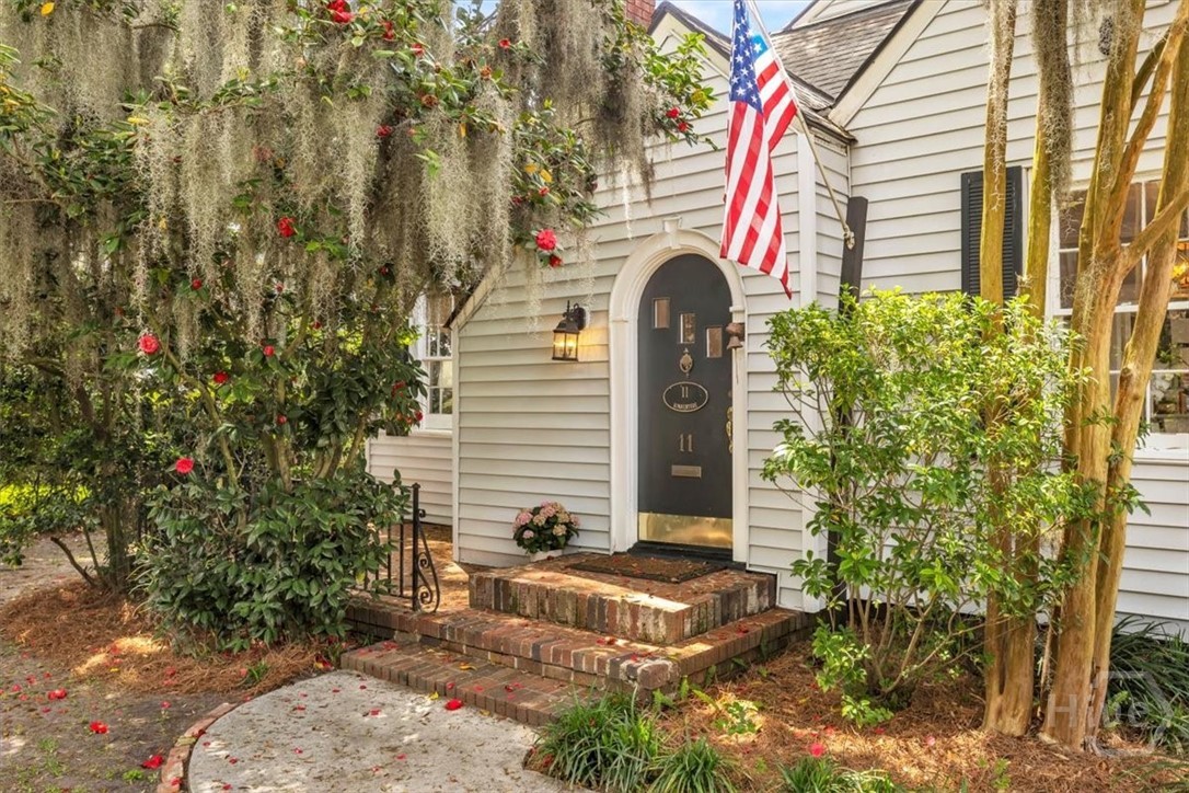 11 Bonaventure Road Thunderbolt, GA 31404 - Photo 1 of 46 Gallery Image 1
