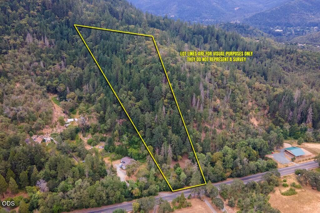 1215 East Jones Creek Road Grants Pass, OR 97526 - Photo 9 of 12
