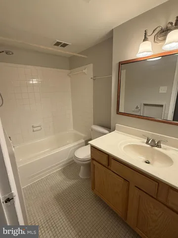 $2,600 | 5245 West Running Brook Road, Unit 101, Columbia, MD 21044