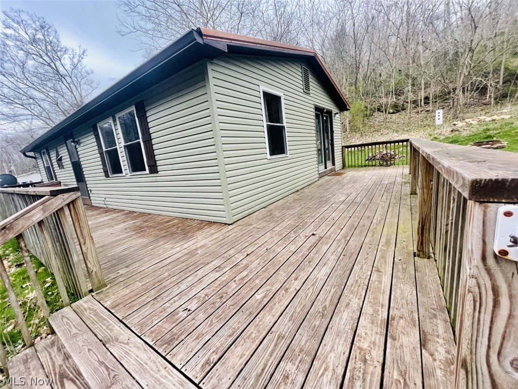 995 Long Run Road Newport, OH 45768 - Photo 2 of 15