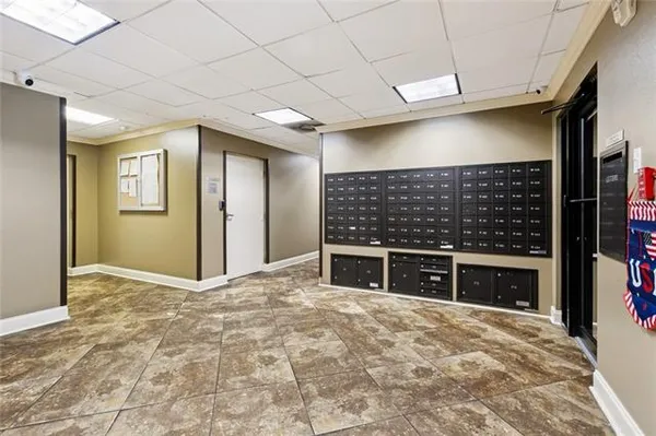 $219,000 | 500 Lake Marina Avenue, Unit 322, New Orleans, LA 70124