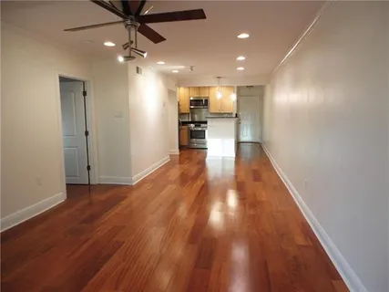 $219,000 | 500 Lake Marina Avenue, Unit 322, New Orleans, LA 70124