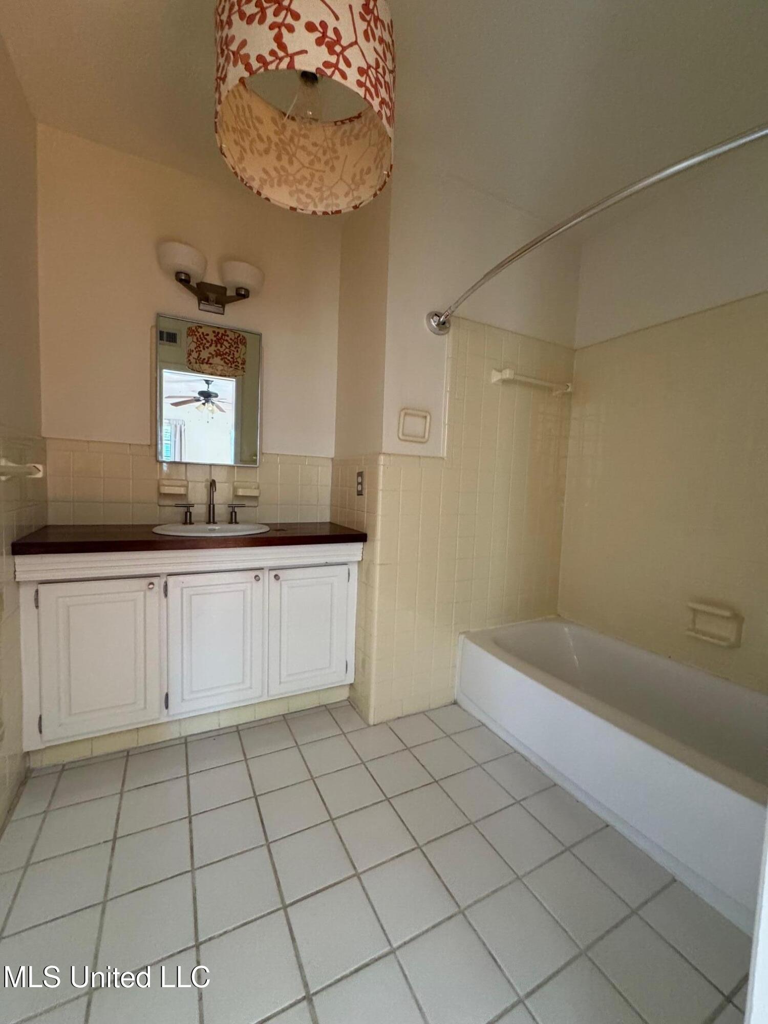 4624 Katherine Boulevard Jackson, MS 39211 - Photo 25 of 34 IMG_5918