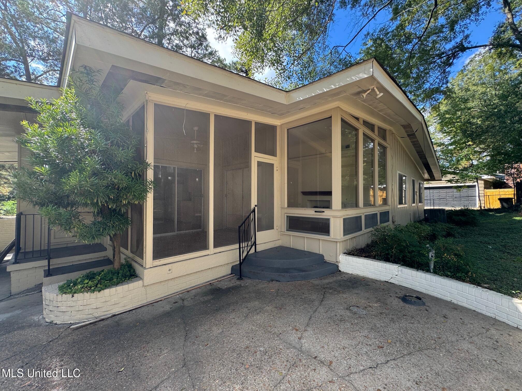 4624 Katherine Boulevard Jackson, MS 39211 - Photo 32 of 34 IMG_5894