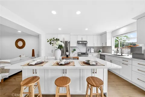 $2,100,000 | 27971 Beechgate Drive, Rancho Palos Verdes, CA 90275