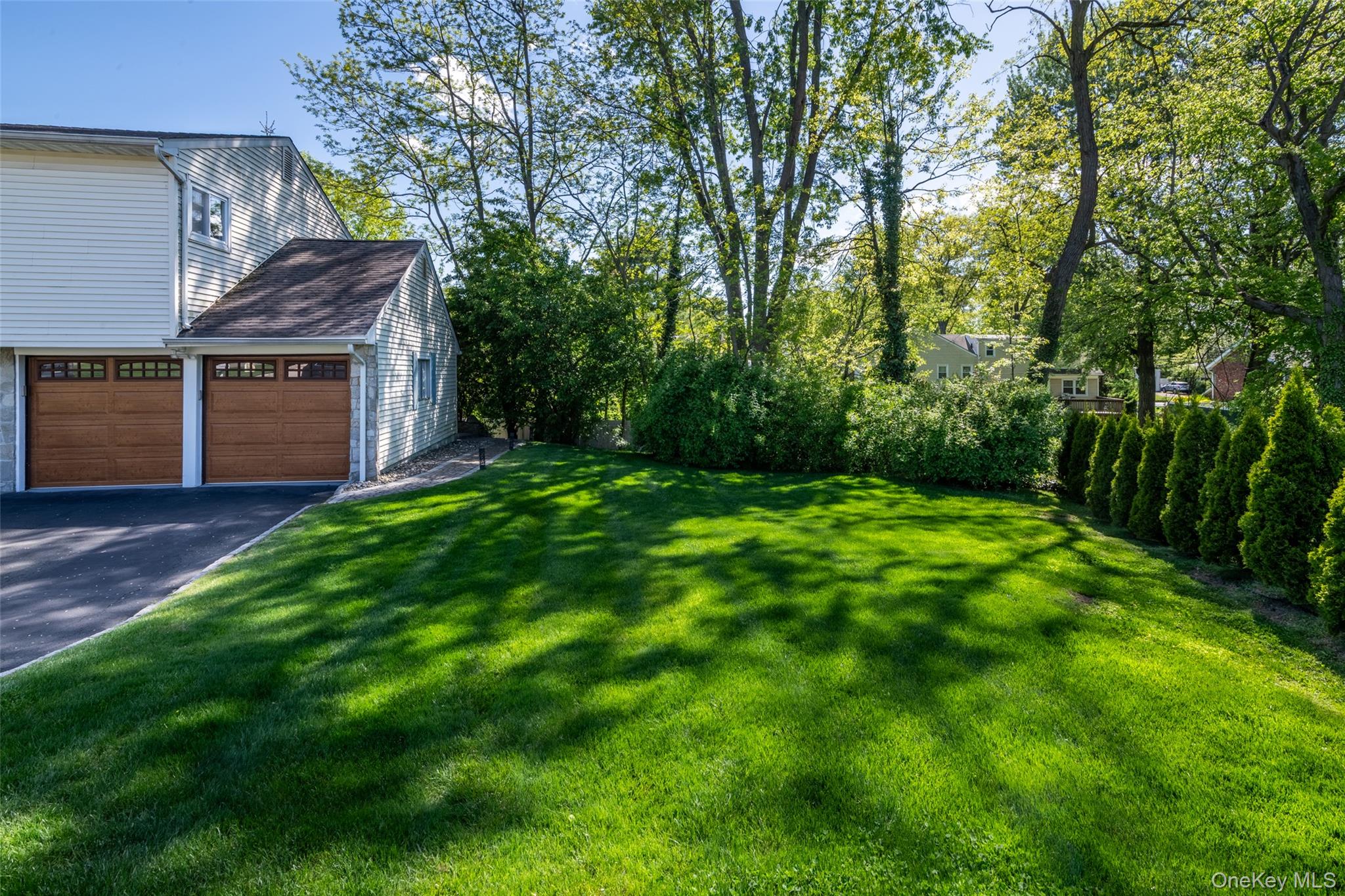 1 Lynns Way New Rochelle, NY 10805 - Photo 17 of 30