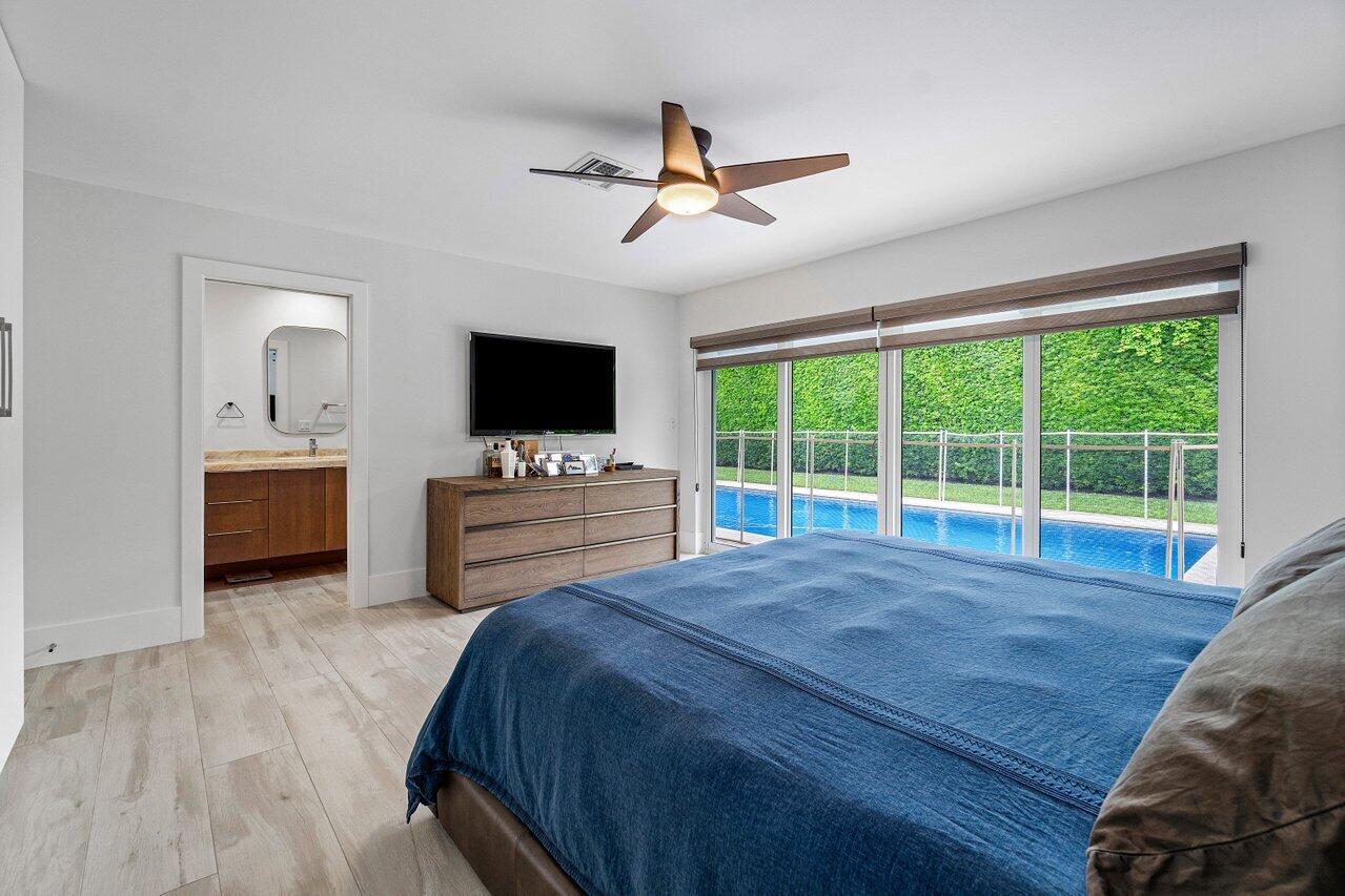 2351 Northwest 30th Road Boca Raton, FL 33431 - Photo 12 of 20 018-2351Northwest30thRoad-BocaRaton-FL-3