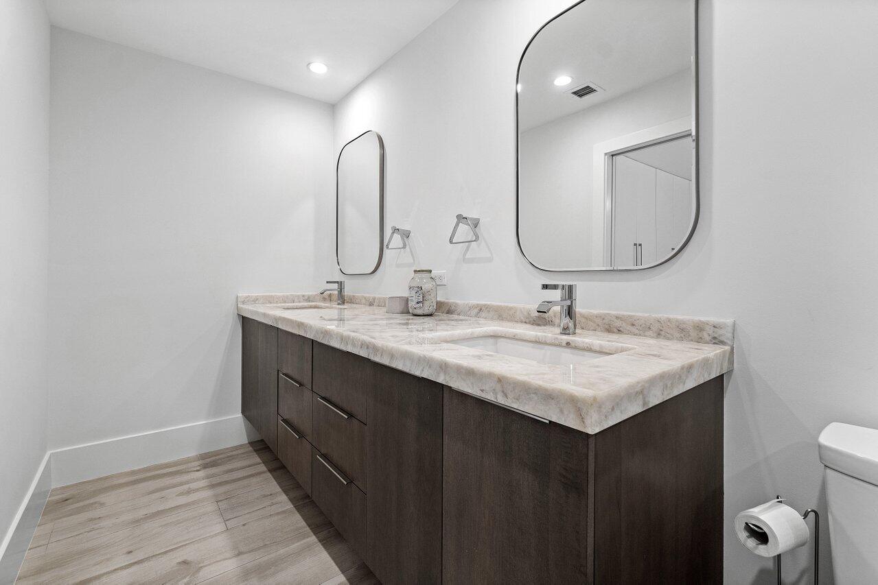 2351 Northwest 30th Road Boca Raton, FL 33431 - Photo 14 of 20 020-2351Northwest30thRoad-BocaRaton-FL-3