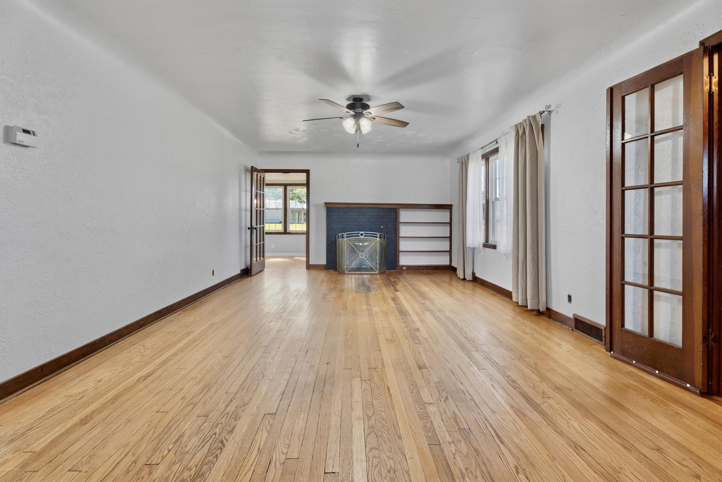8040 Territorial Road Watervliet, MI 49098 - Photo 12 of 45 16_dsc06965