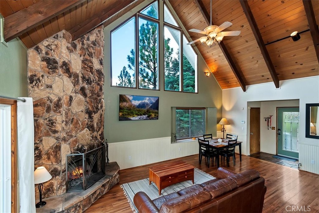 26822 Huron Road Lake Arrowhead, CA 92391 - Photo 12 of 36