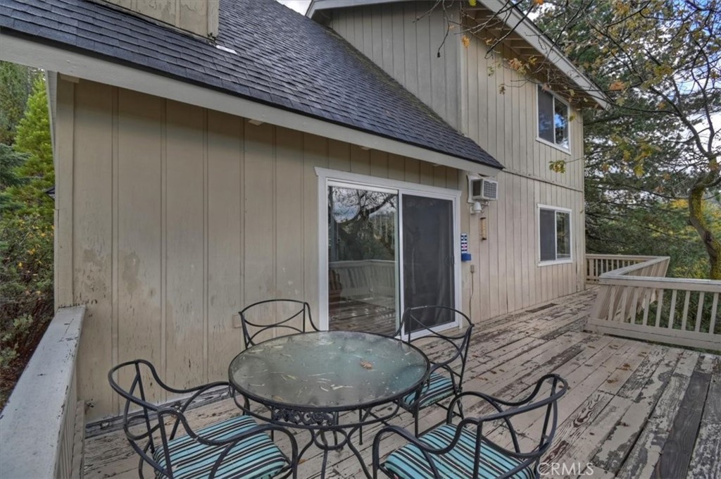26822 Huron Road Lake Arrowhead, CA 92391 - Photo 35 of 36