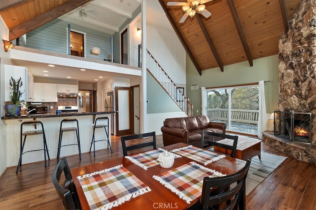 26822 Huron Road Lake Arrowhead, CA 92391 - Photo 8 of 36