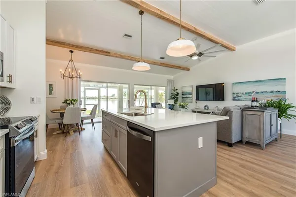 $4,000 | Undisclosed Address, Naples, FL 34109