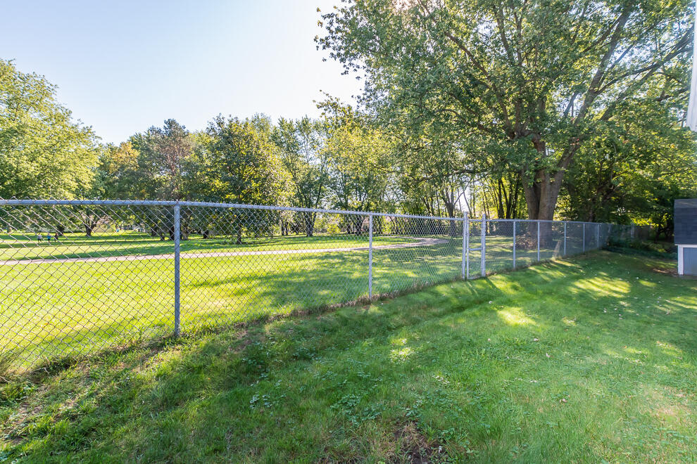 818 Piccadilly Road Kalamazoo, MI 49006 - Photo 36 of 39 DSC_2180a (7)