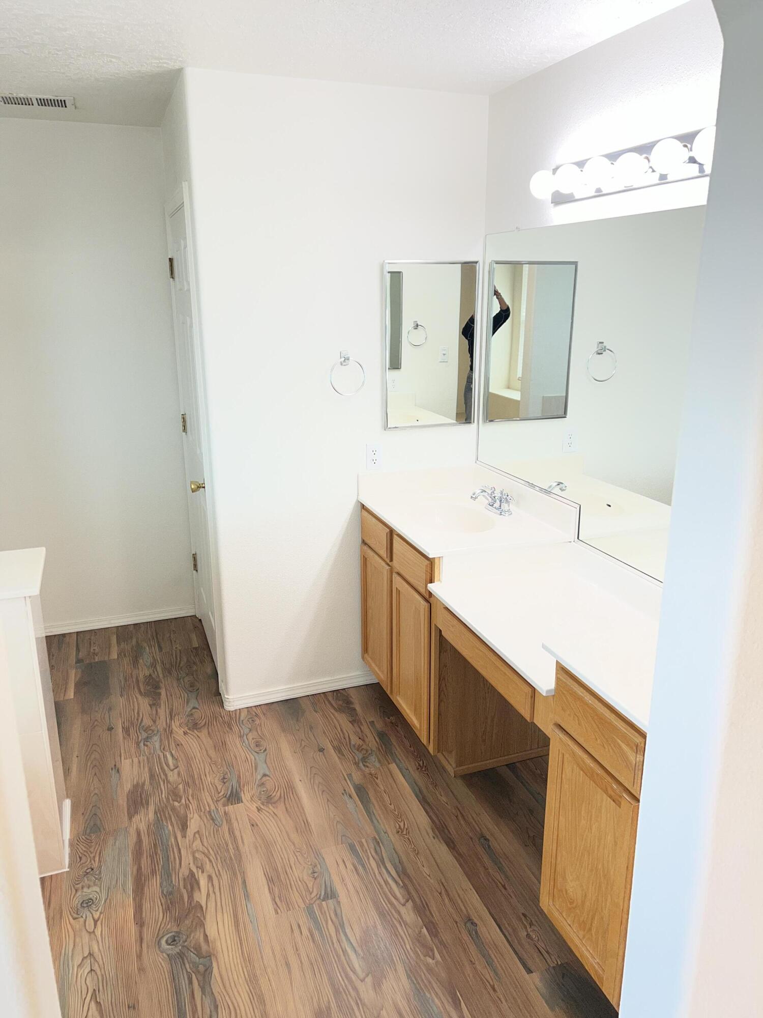 5825 Chaco Loop Northeast Rio Rancho, NM 87144 - Photo 12 of 19 Gallery Image 12