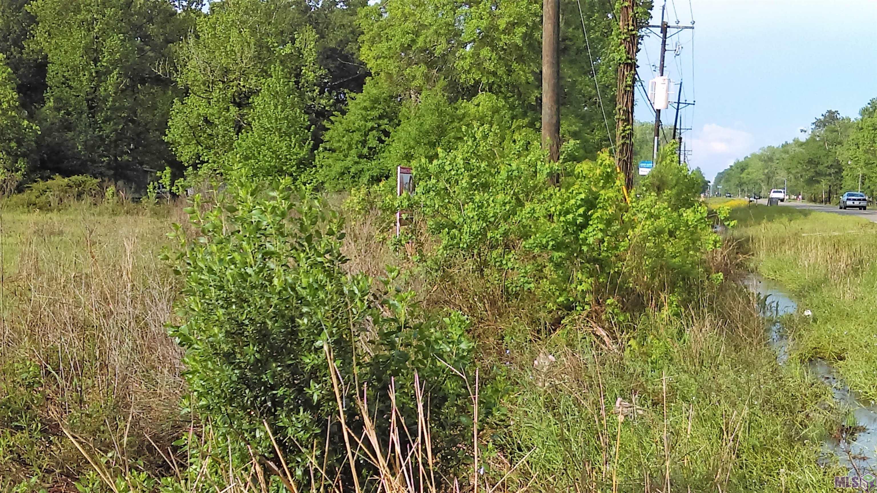 11222 Hooper Road Baton Rouge, LA 70818 - Photo 3 of 5