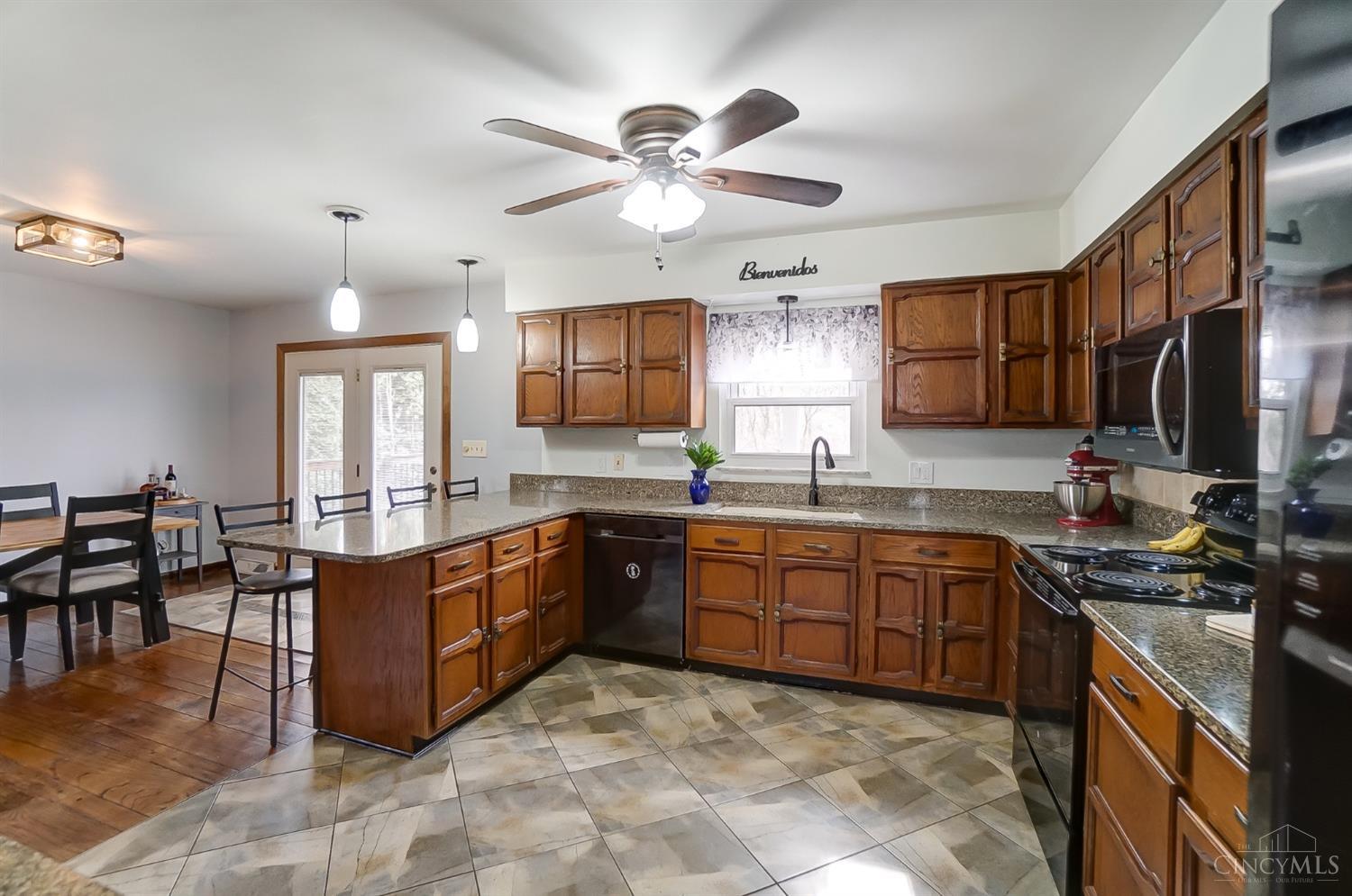 575 Pepper Ridge Road Cincinnati, OH 45244 - Photo 12 of 46 Gallery Image 12