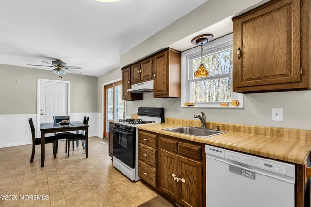 $444,000 | 359 Toms River Road, Jackson, NJ 08527