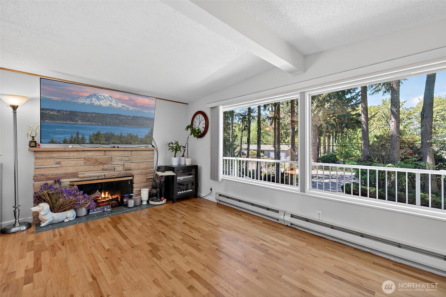13828 183rd Avenue Southeast Renton, WA 98059 - Photo 3 of 22