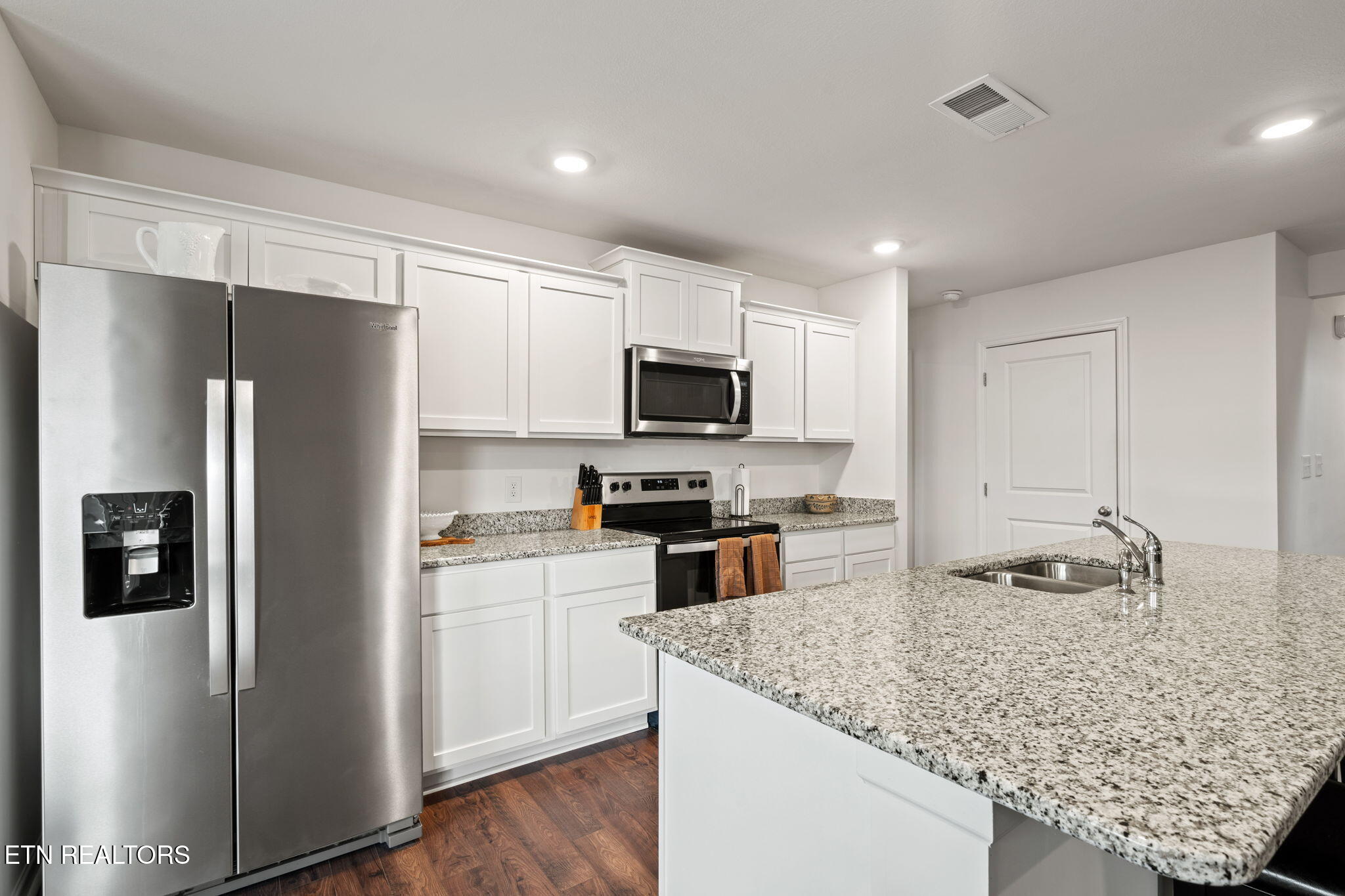 111 Lindsell Road Athens, TN 37303 - Photo 17 of 39 18-web-or-mls-111 Lindsell-Cesia-18