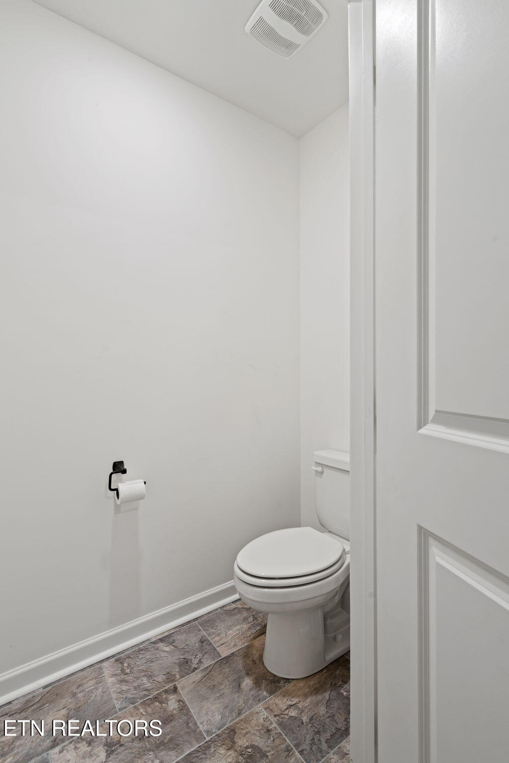 111 Lindsell Road Athens, TN 37303 - Photo 31 of 39 32-web-or-mls-111 Lindsell-Cesia-32