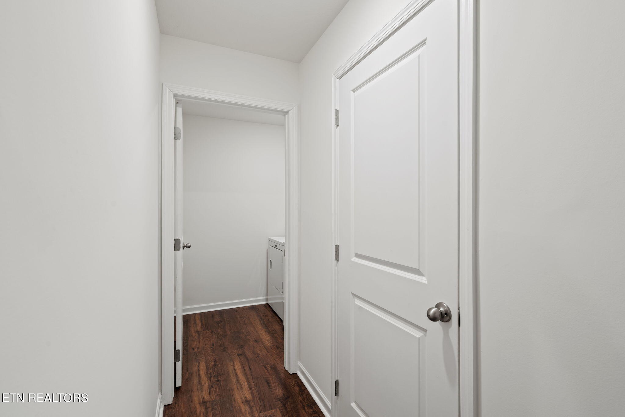 111 Lindsell Road Athens, TN 37303 - Photo 6 of 39 7-web-or-mls-111 Lindsell-Cesia-7