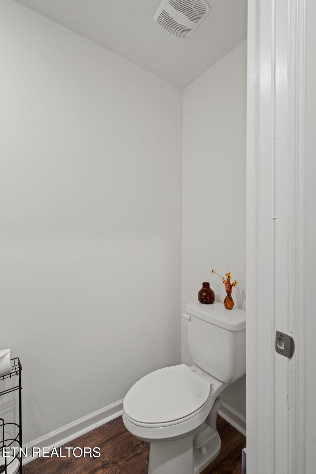 111 Lindsell Road Athens, TN 37303 - Photo 9 of 39 10-web-or-mls-111 Lindsell-Cesia-10