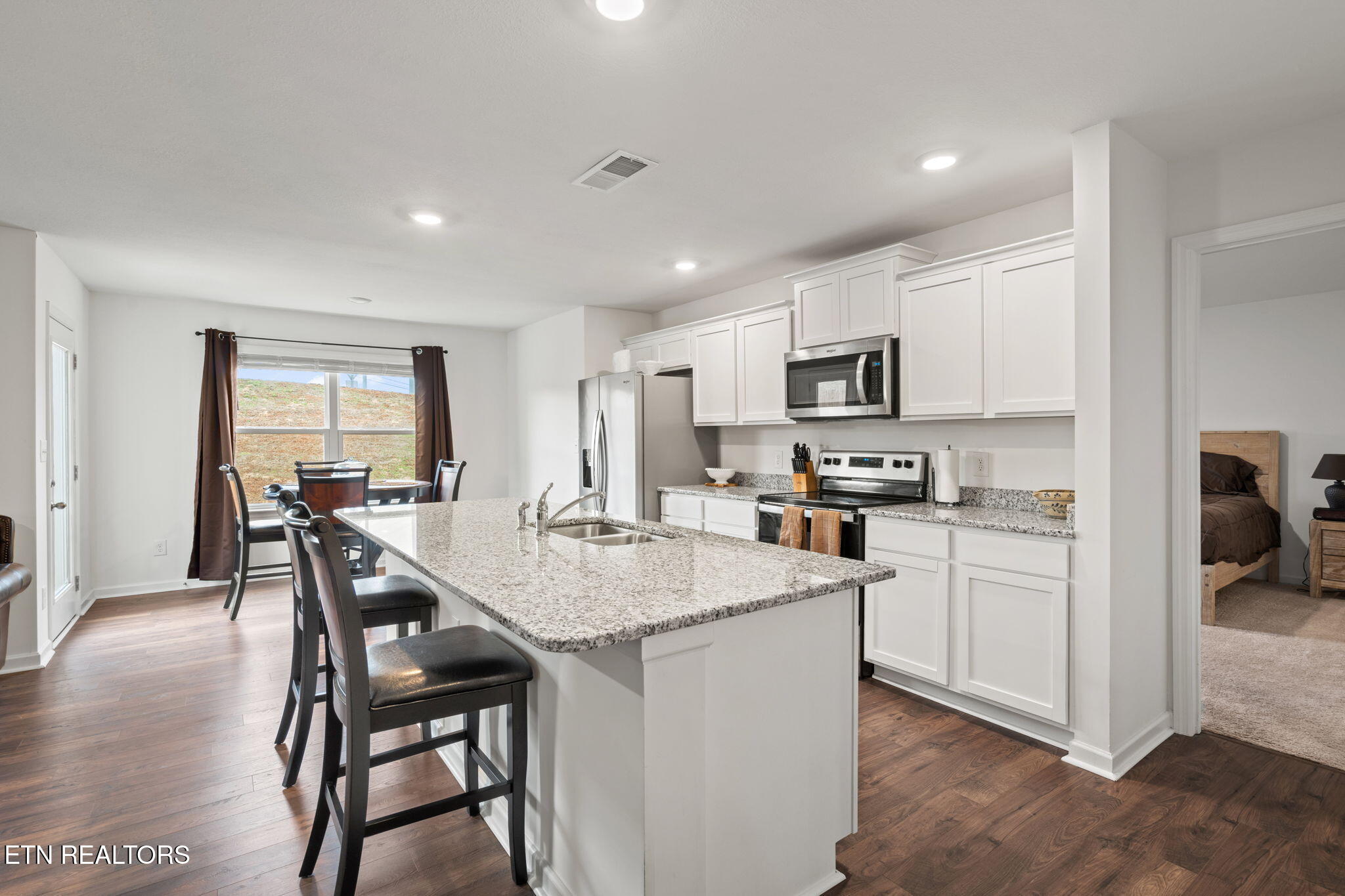 111 Lindsell Road Athens, TN 37303 - Photo 10 of 39 11-web-or-mls-111 Lindsell-Cesia-11