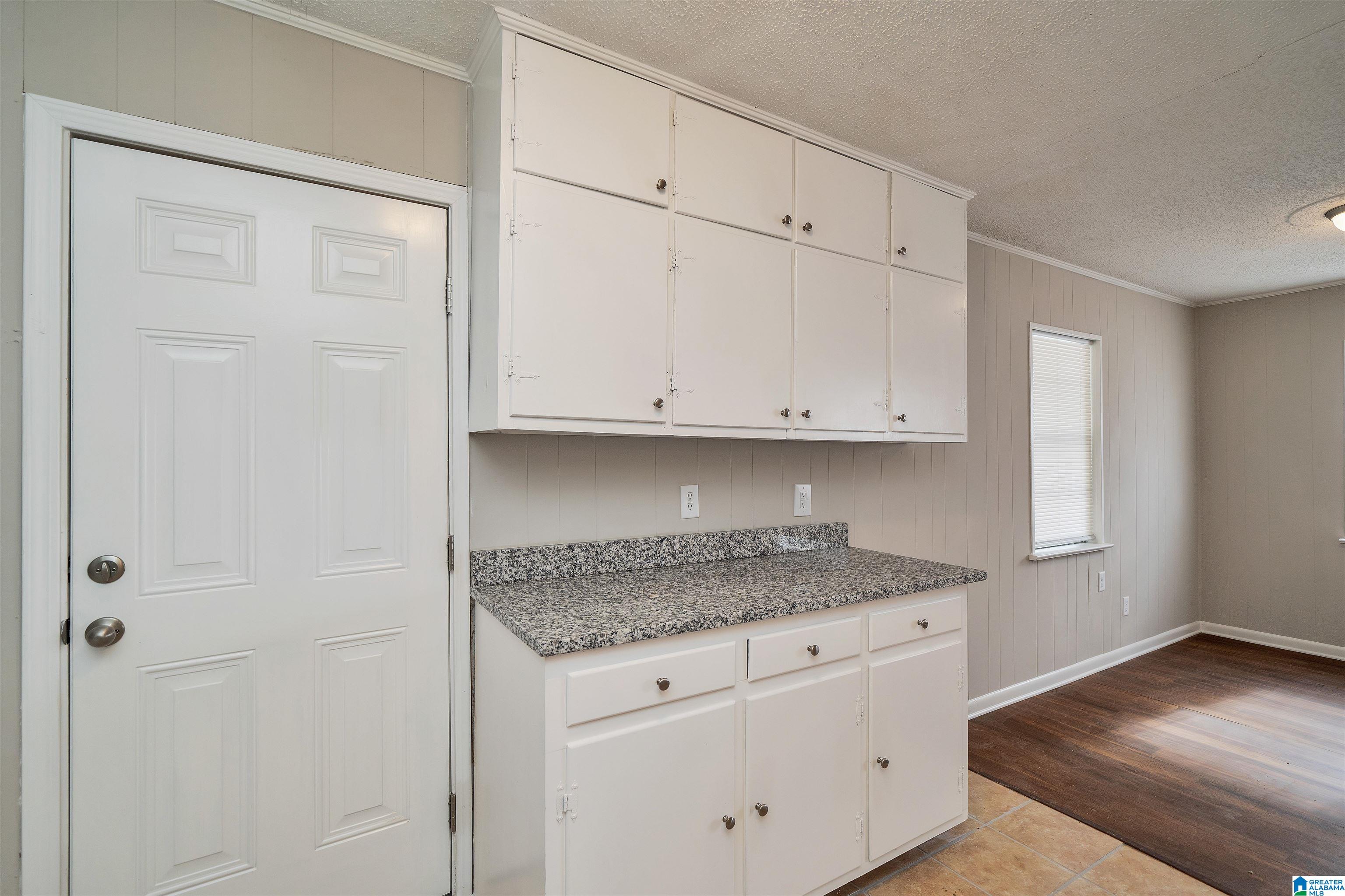 1827 Brookside Coalburg Road Birmingham, AL 35214 - Photo 9 of 22