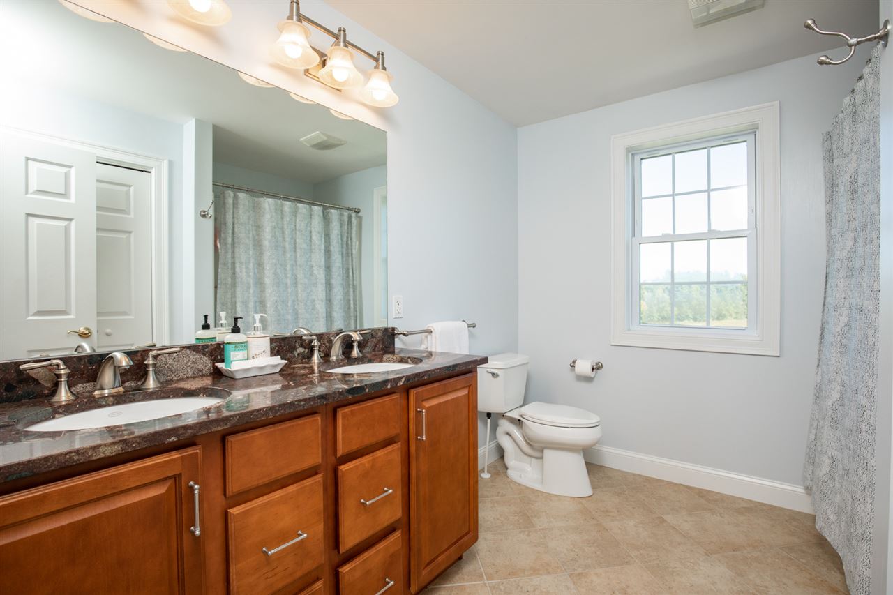 181 Winnicutt Road Stratham, NH 03885 - Photo 34 of 40