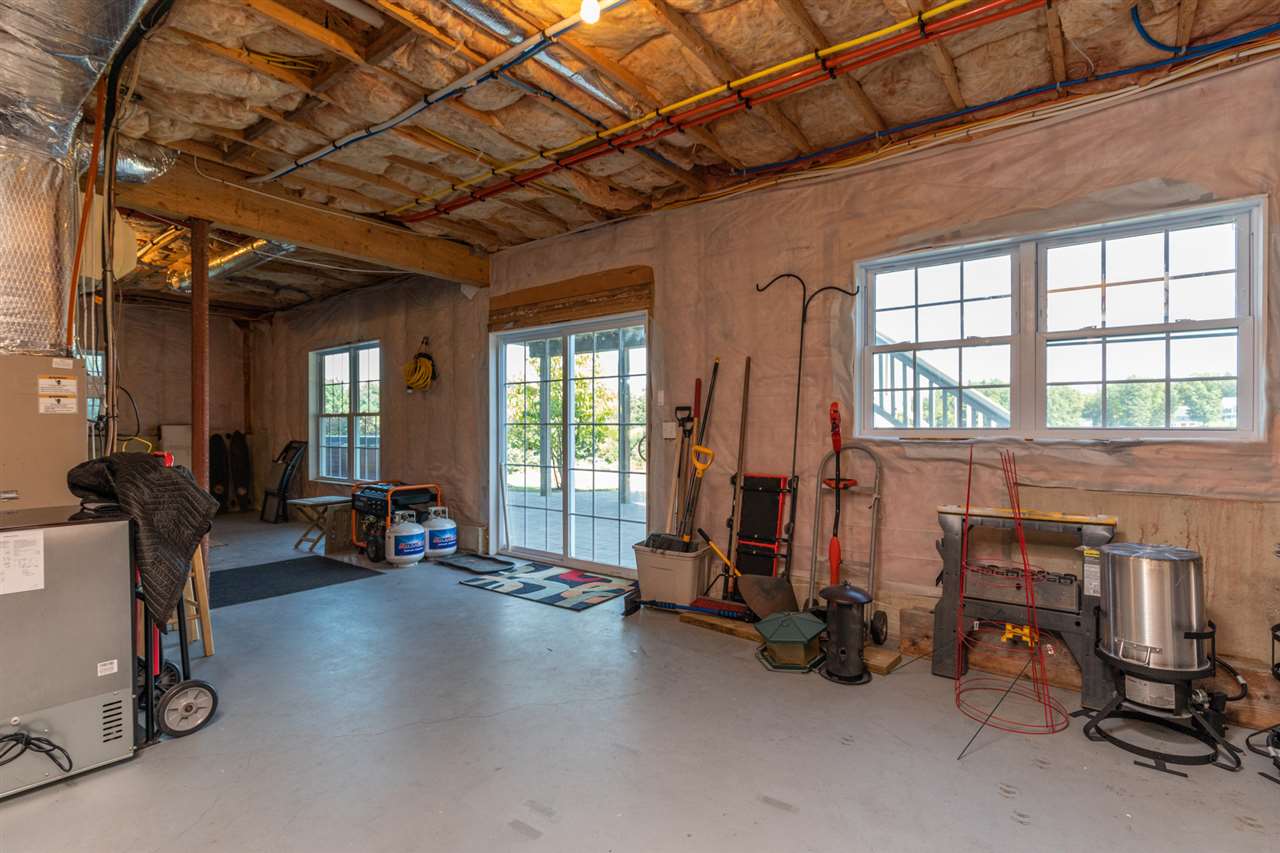 181 Winnicutt Road Stratham, NH 03885 - Photo 38 of 40