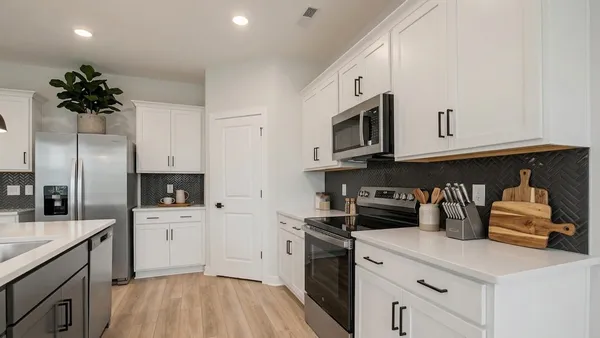 $489,990 | 3600 Heartland Drive, Columbia, TN 38401