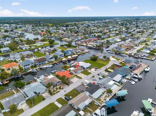 $460,000 | 13912 Darlene Avenue, Hudson, FL 34667