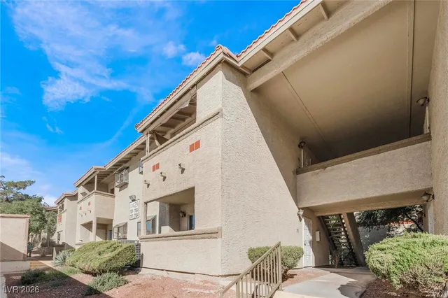 $1,250 | 7200 West Pirates Cove Road, Unit 1103, Las Vegas, NV 89145