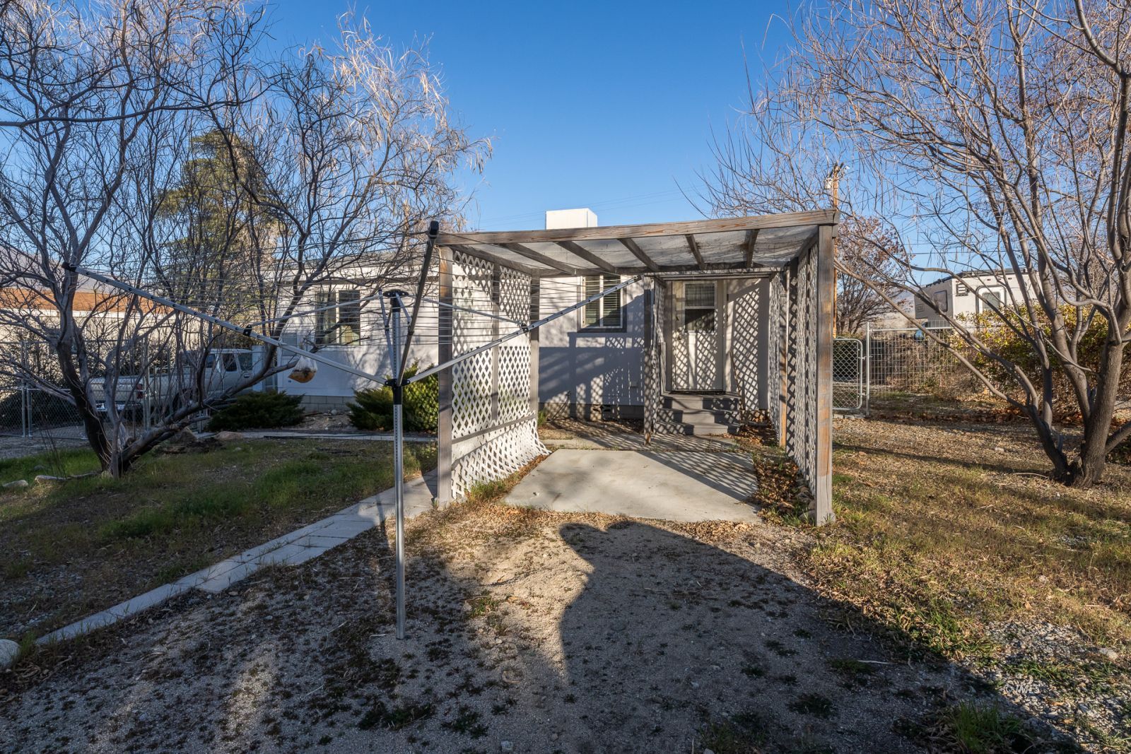 231 West Street Big Pine, CA 93513 - Photo 20 of 23 Back