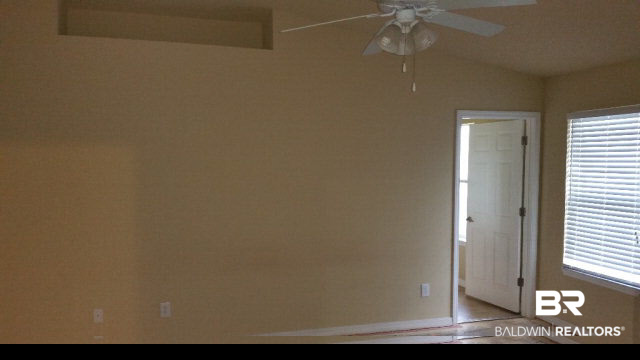 4 Martin Circle Foley, AL 36535 - Photo 21 of 37 Master Bedroom showing the carpet removed.