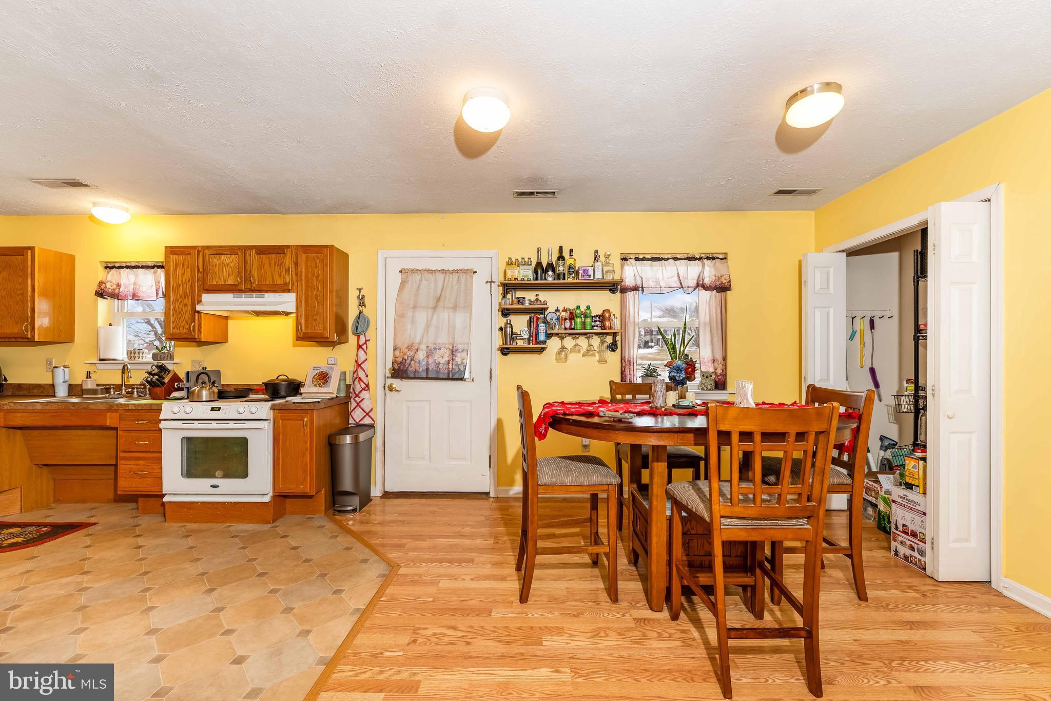 84 Charles Lane Dover, PA 17315 - Photo 13 of 25