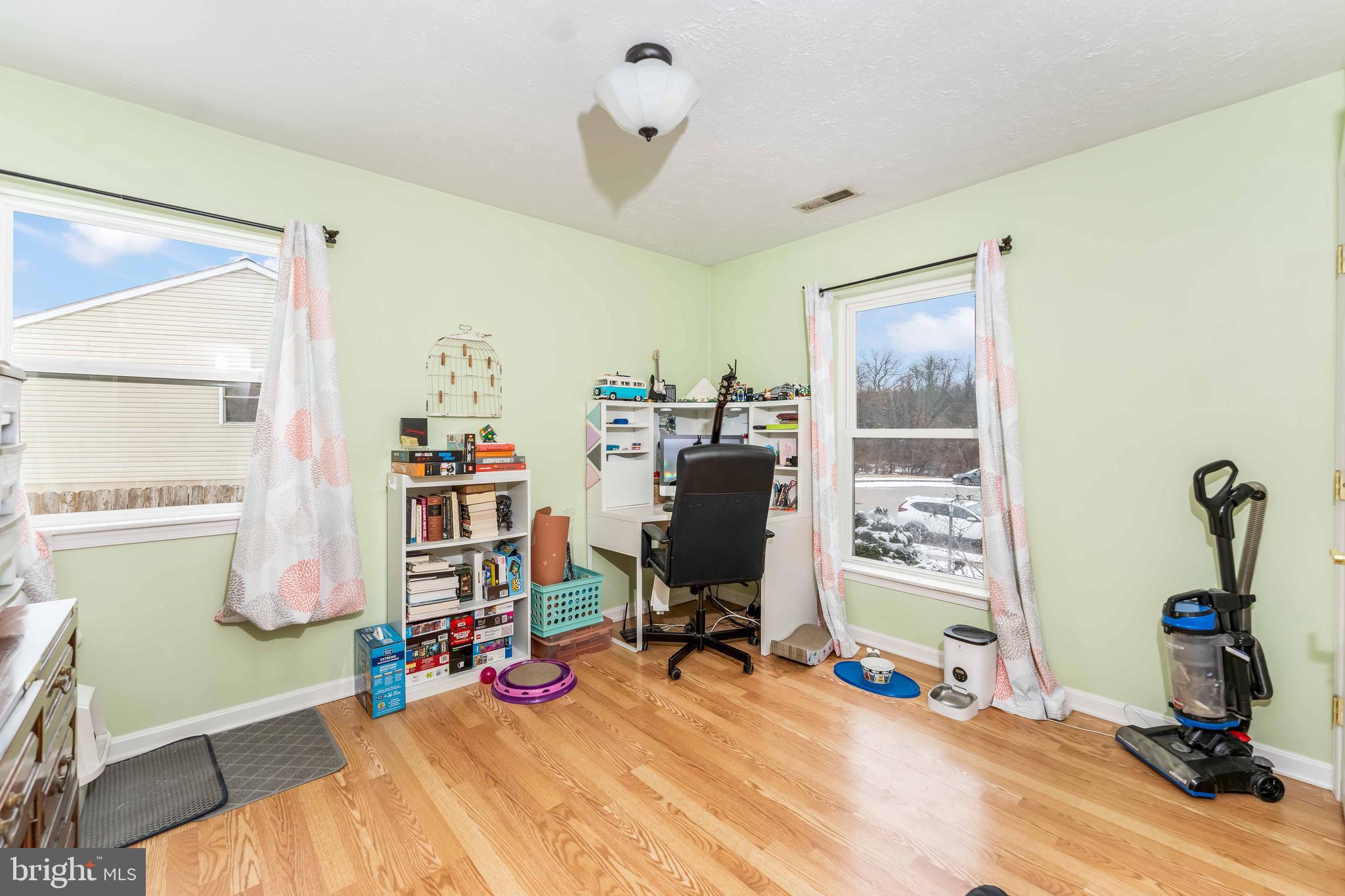 84 Charles Lane Dover, PA 17315 - Photo 17 of 25