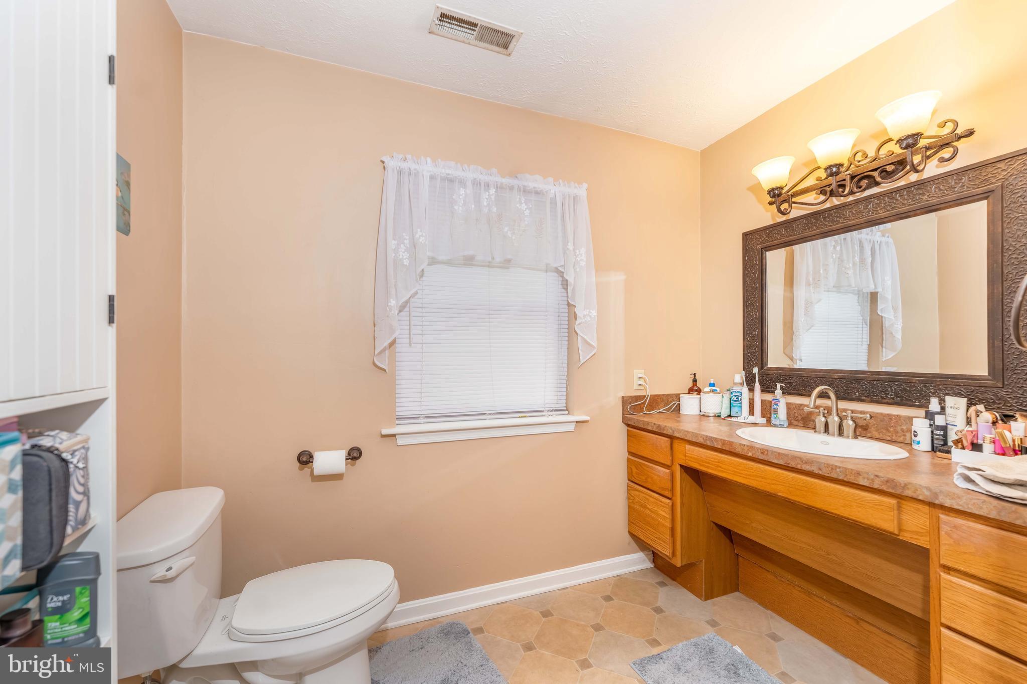 84 Charles Lane Dover, PA 17315 - Photo 19 of 25