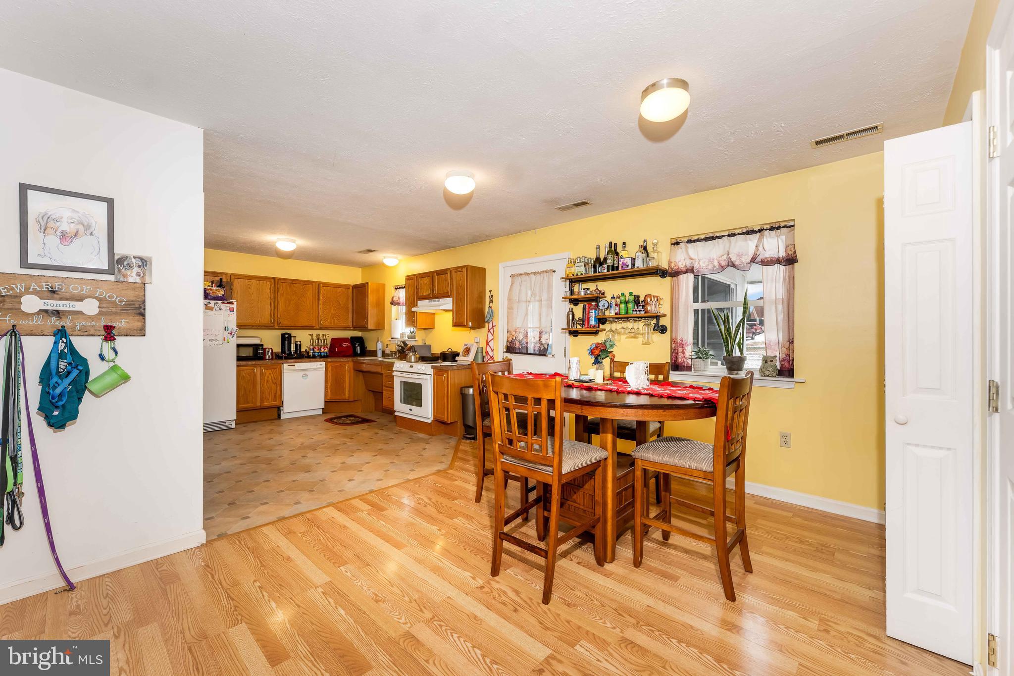 84 Charles Lane Dover, PA 17315 - Photo 8 of 25